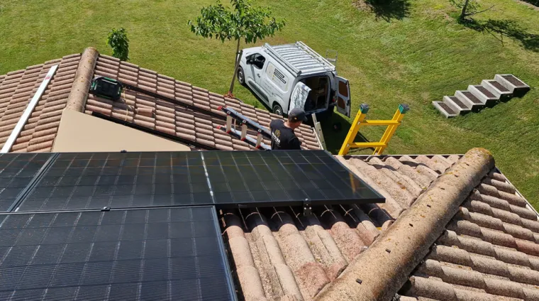 Installation de panneaux solaires !, Eclassan, Perrier EGM
